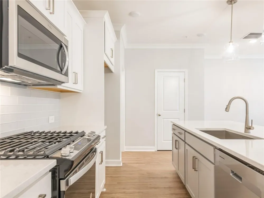546 Feldspar Way Lawrenceville, GA 30043