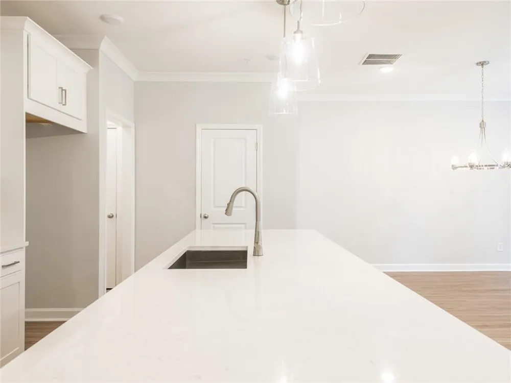 546 Feldspar Way Lawrenceville, GA 30043