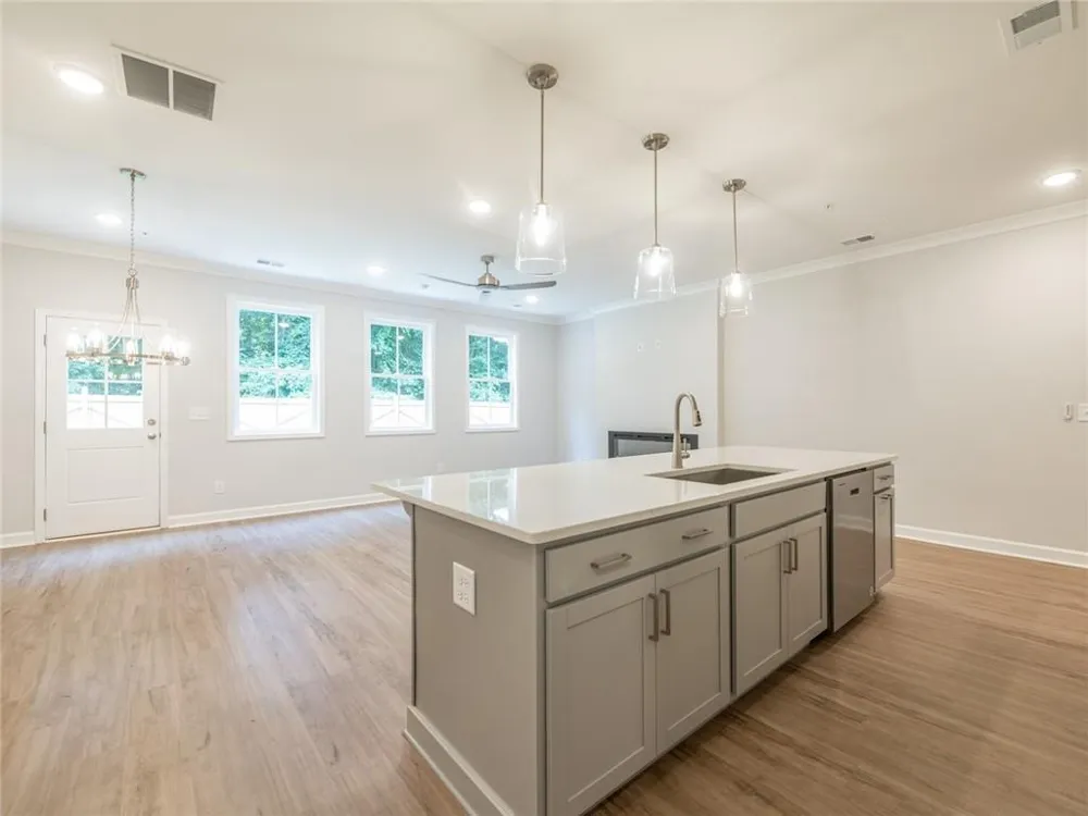 546 Feldspar Way Lawrenceville, GA 30043