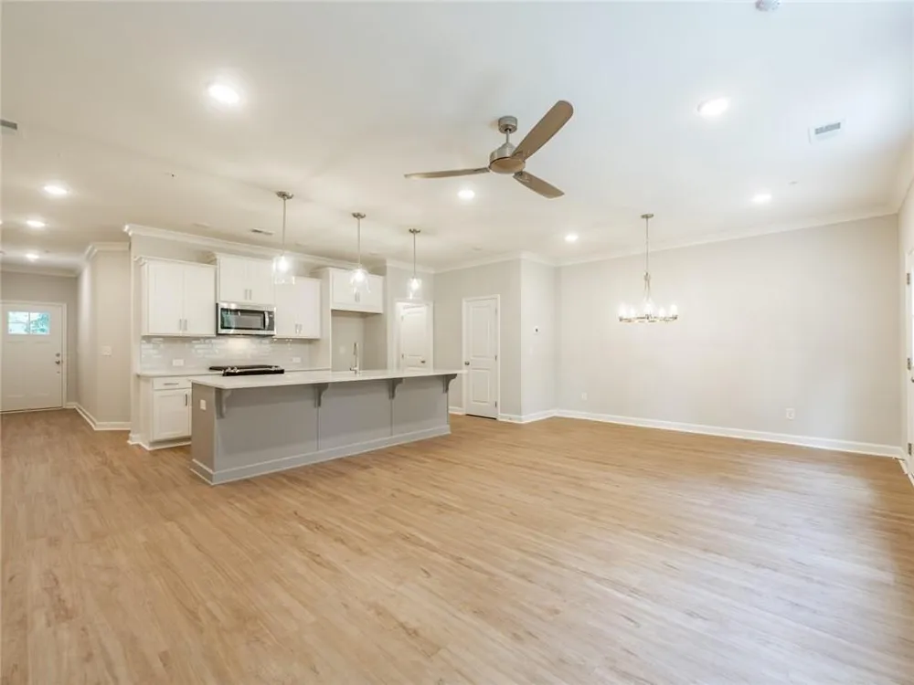 546 Feldspar Way Lawrenceville, GA 30043