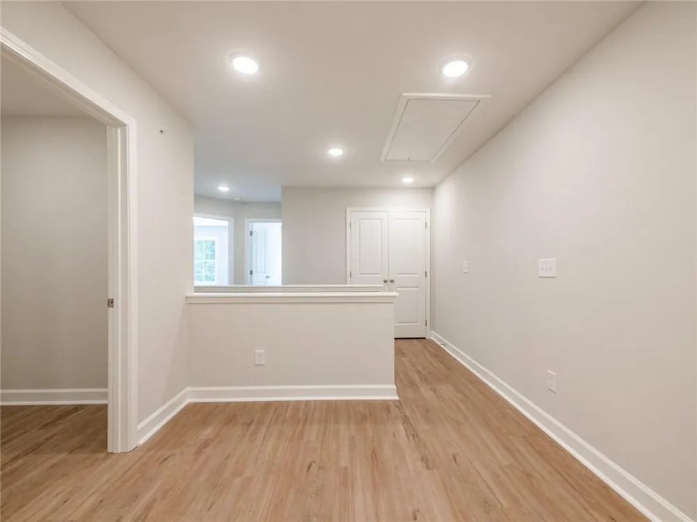 546 Feldspar Way Lawrenceville, GA 30043