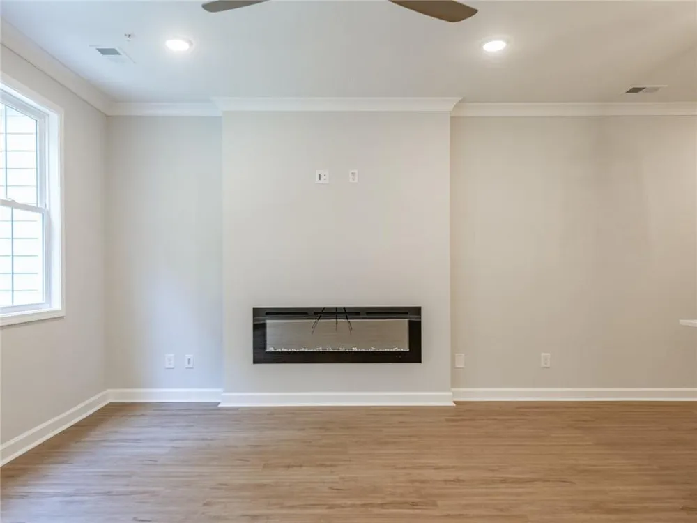 546 Feldspar Way Lawrenceville, GA 30043