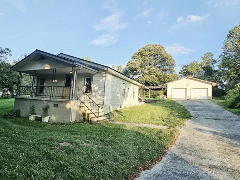 34 Trull Road