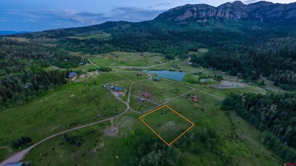 318 Sundown DR. Creede, CO 81130