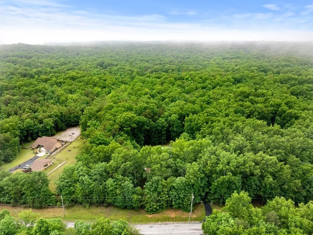 1320 Laurel Way Monterey, TN 38574