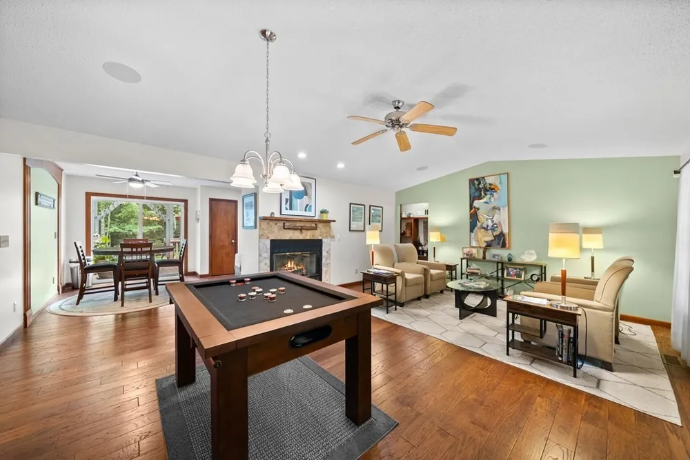 1320 Laurel Way Monterey, TN 38574