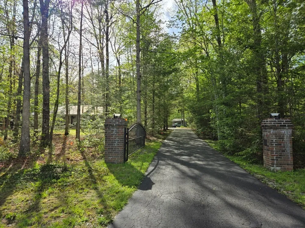 1320 Laurel Way Monterey, TN 38574