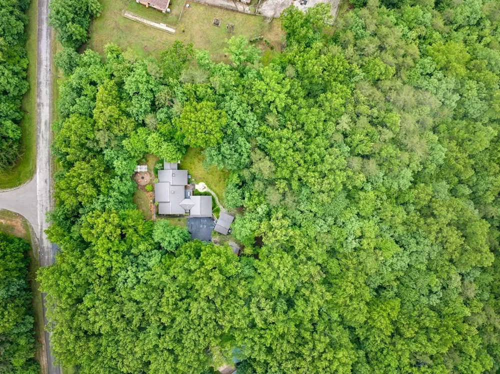 1320 Laurel Way Monterey, TN 38574