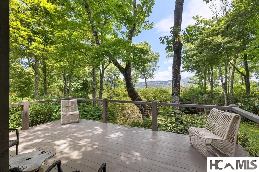 179 Sagee Woods Drive Highlands, NC 28741