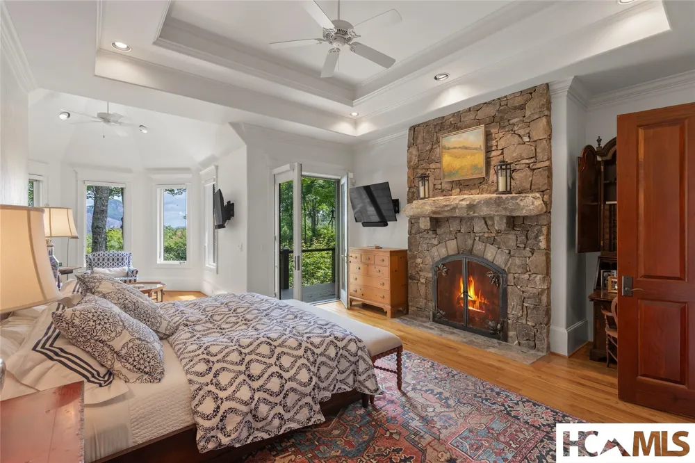179 Sagee Woods Drive Highlands, NC 28741