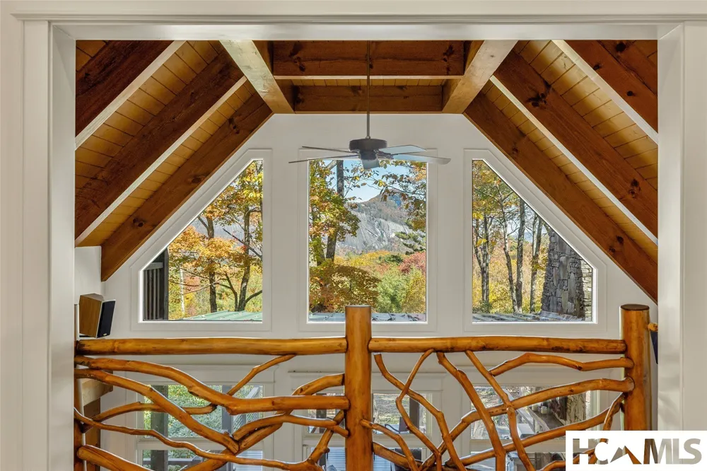 179 Sagee Woods Drive Highlands, NC 28741