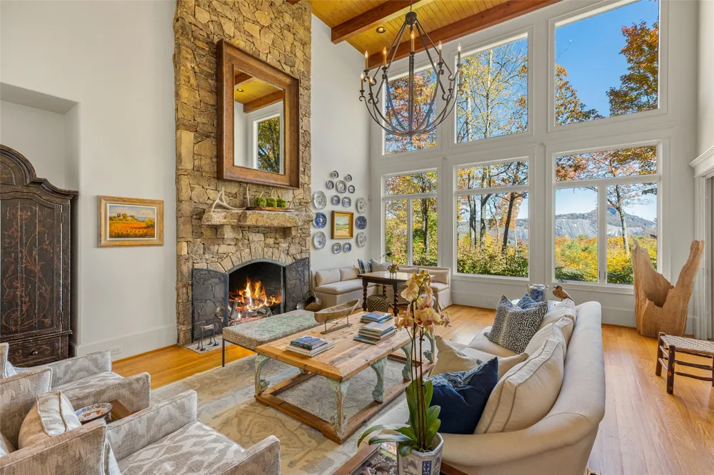 179 Sagee Woods Drive Highlands, NC 28741