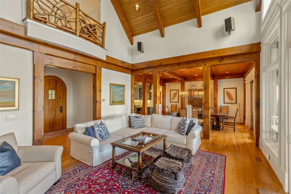 179 Sagee Woods Drive Highlands, NC 28741