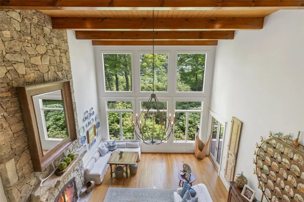 179 Sagee Woods Drive Highlands, NC 28741