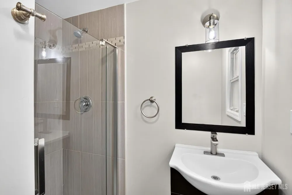 22 Franklin Boulevard Franklin, NJ 08873