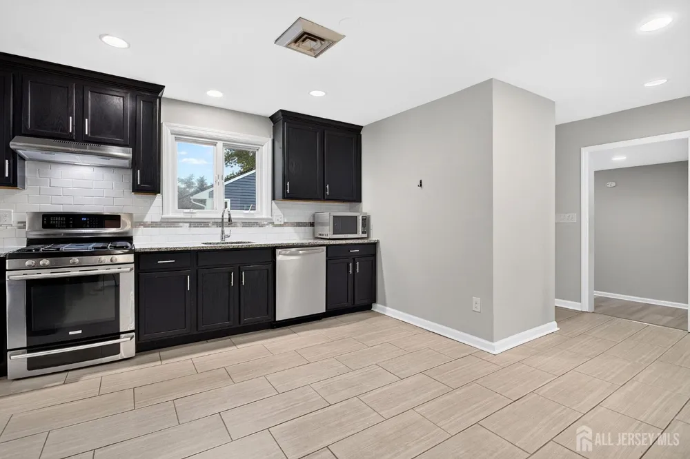 22 Franklin Boulevard Franklin, NJ 08873