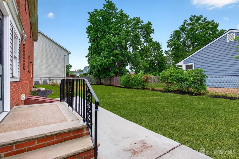 22 Franklin Boulevard Franklin, NJ 08873