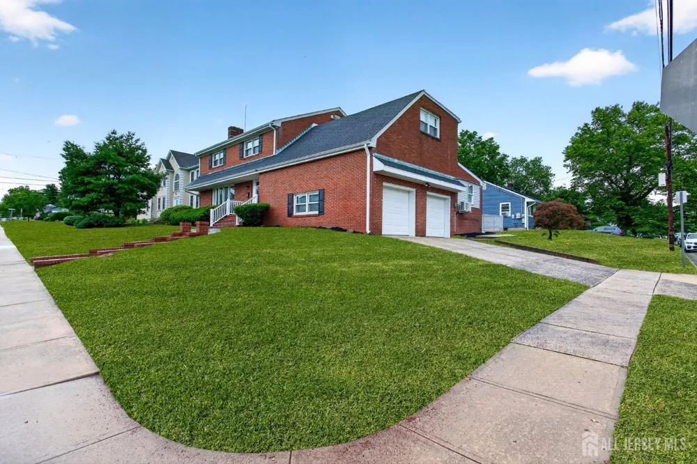 22 Franklin Boulevard Franklin, NJ 08873