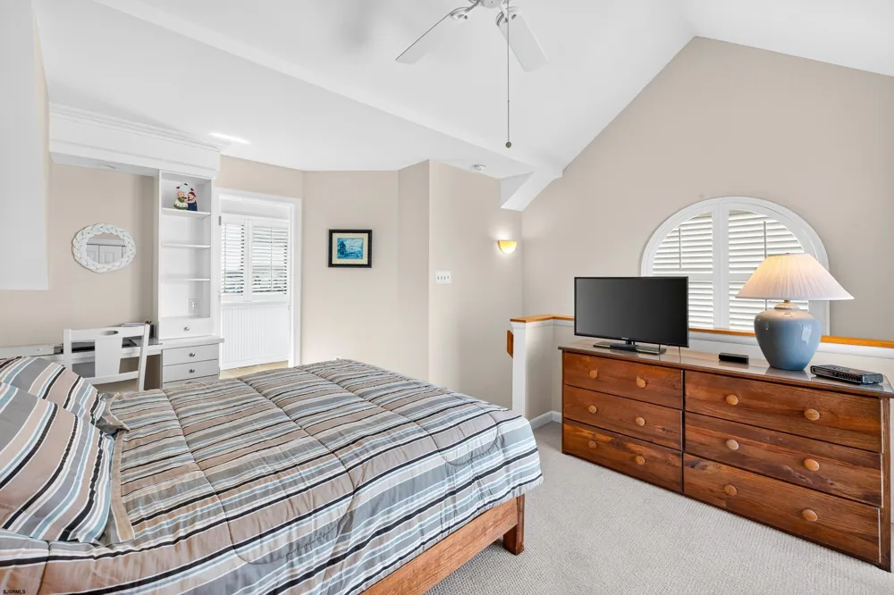 225 N 36th Ave Longport, NJ 08403