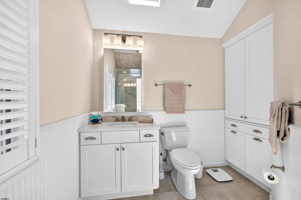 225 N 36th Ave Longport, NJ 08403