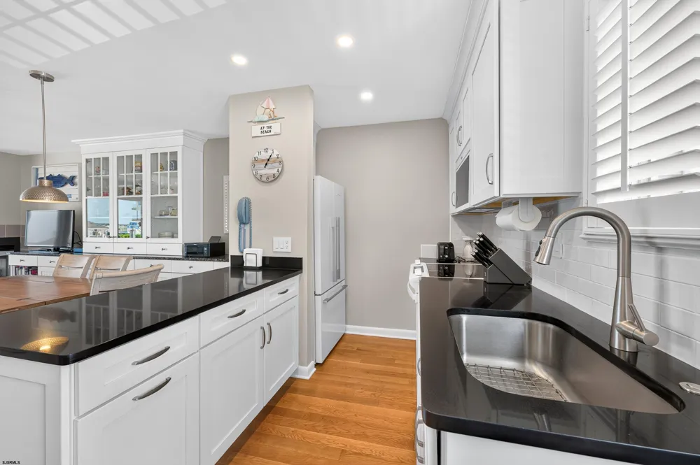 225 N 36th Ave Longport, NJ 08403