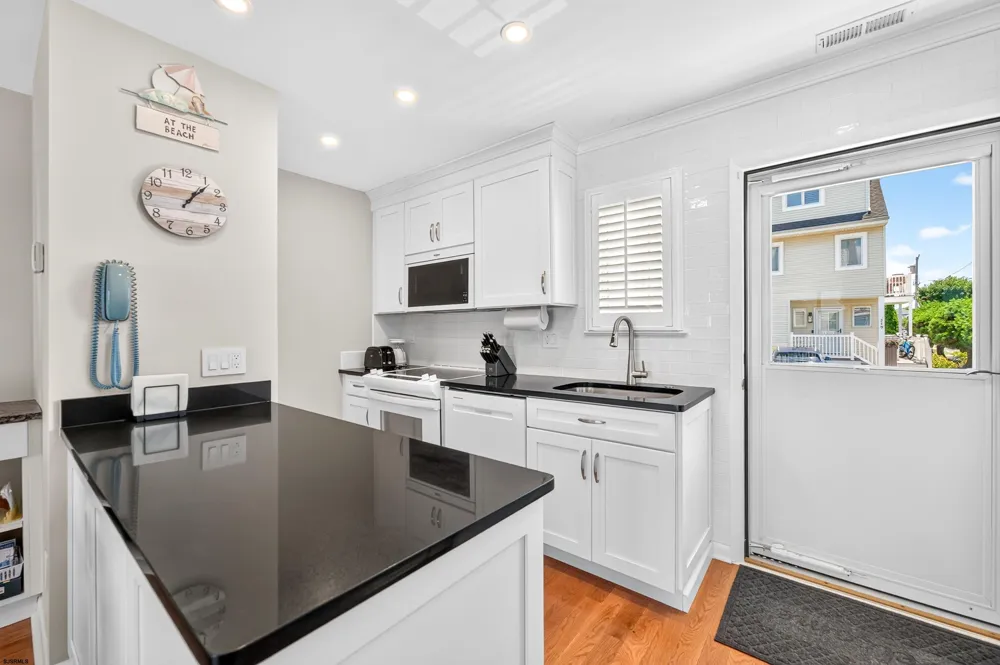 225 N 36th Ave Longport, NJ 08403
