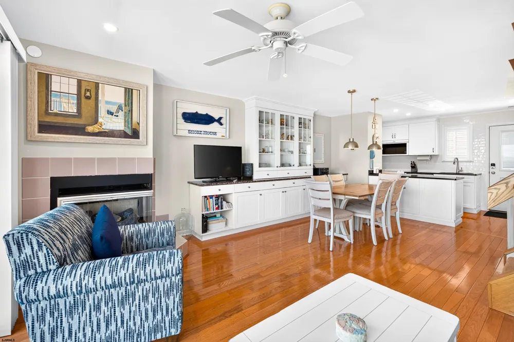 225 N 36th Ave Longport, NJ 08403