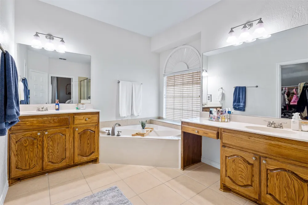 5413 Compassion Drive Midlothian, TX 76065