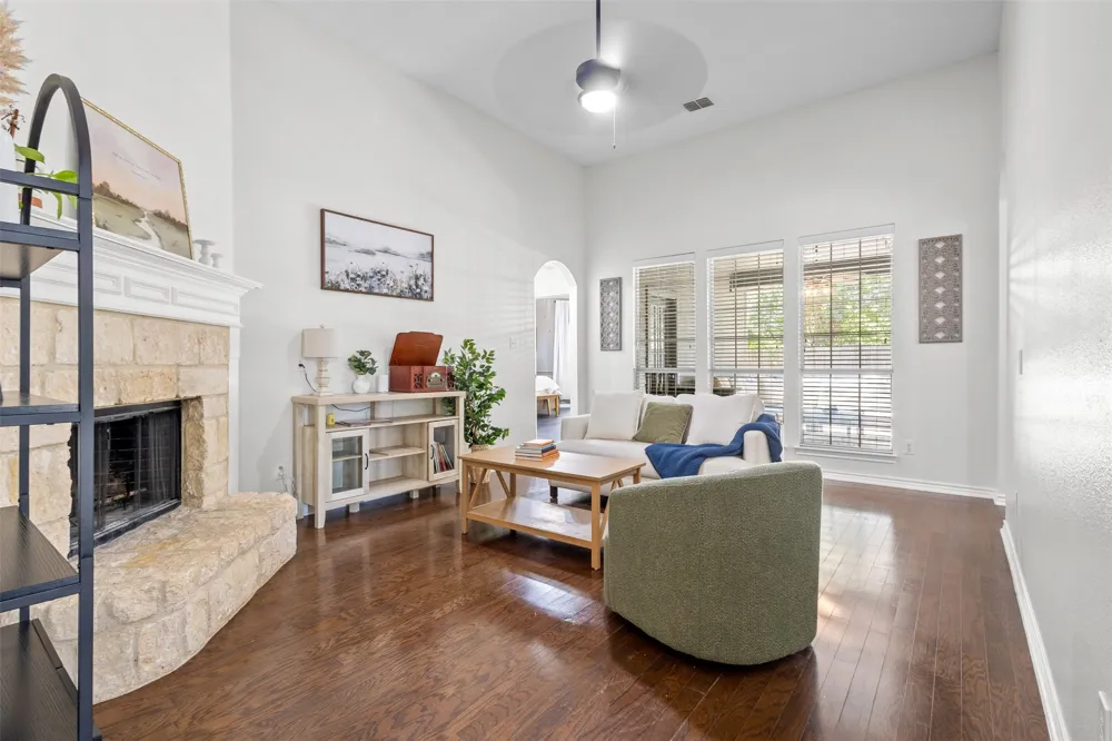 5413 Compassion Drive Midlothian, TX 76065