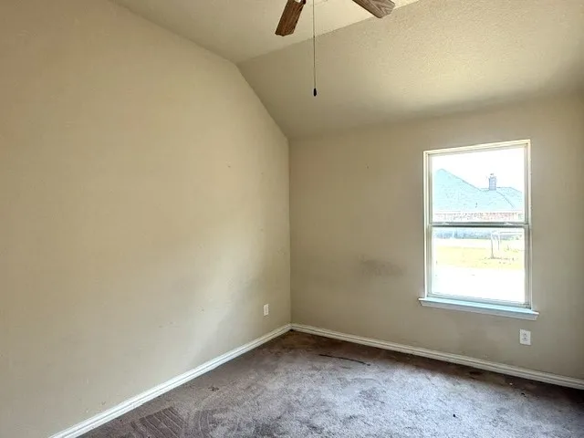 124 Brady Coleman Lane Springtown, TX 76082
