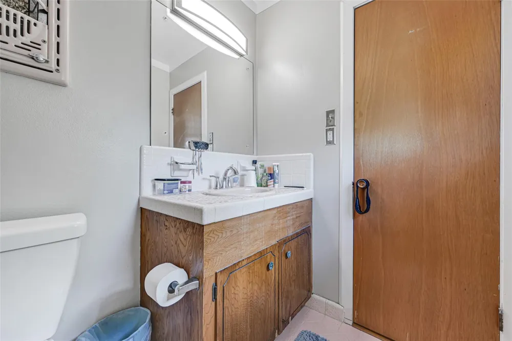 301 Hill Street #305 Prairie View, TX 77445