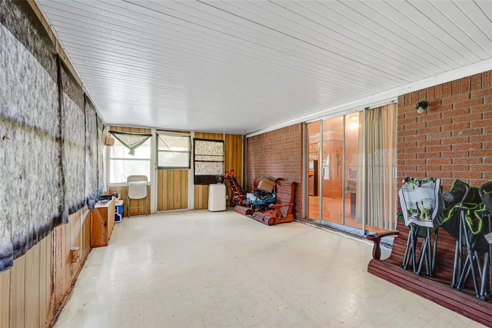 301 Hill Street #305 Prairie View, TX 77445