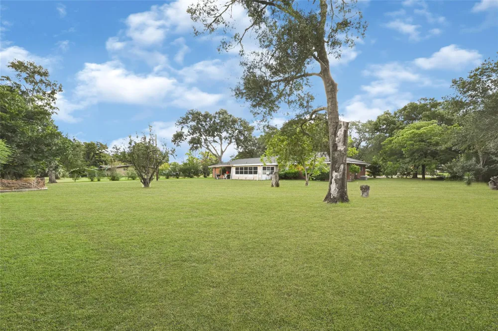 301 Hill Street #305 Prairie View, TX 77445