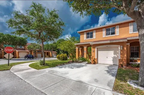 116 S Palm Villas Way