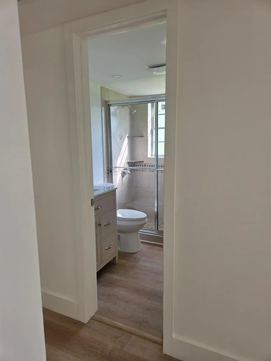 205 ELLESMERE E #205 Deerfield Beach, FL 33442