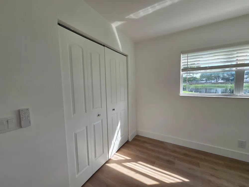 205 ELLESMERE E #205 Deerfield Beach, FL 33442