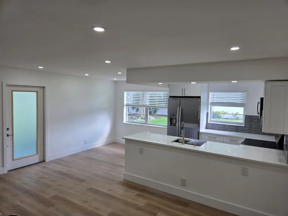 205 ELLESMERE E #205 Deerfield Beach, FL 33442