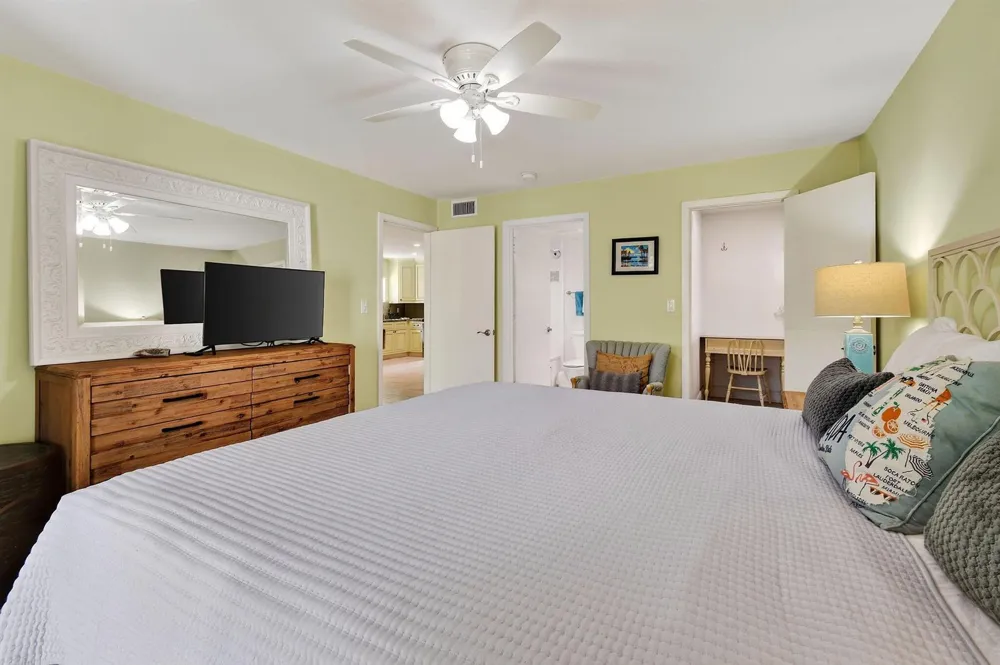 717 S US Highway 1 #504 Jupiter, FL 33477