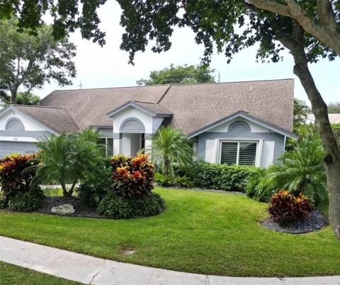 720 BIRDIE COURT