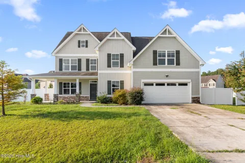 203 Paddle Trail Lane