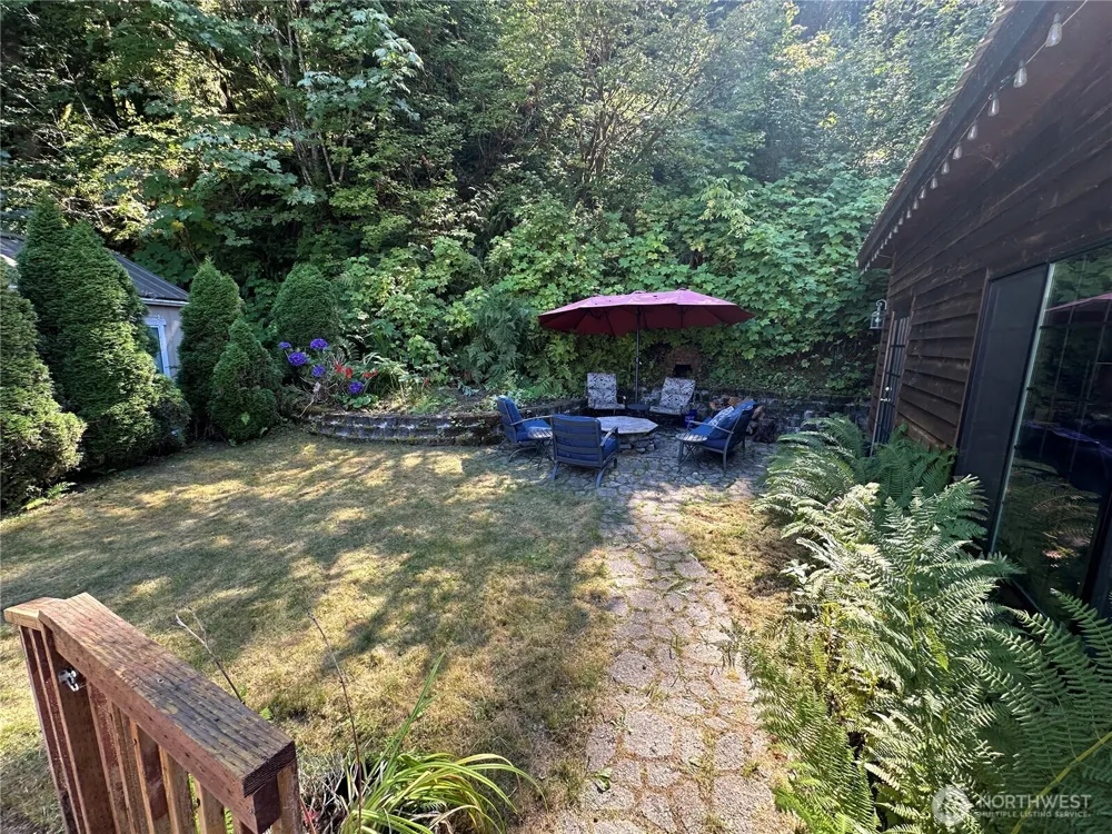 44894 Kloshe Trail Concrete, WA 98237