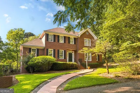 245 Deerhill DR