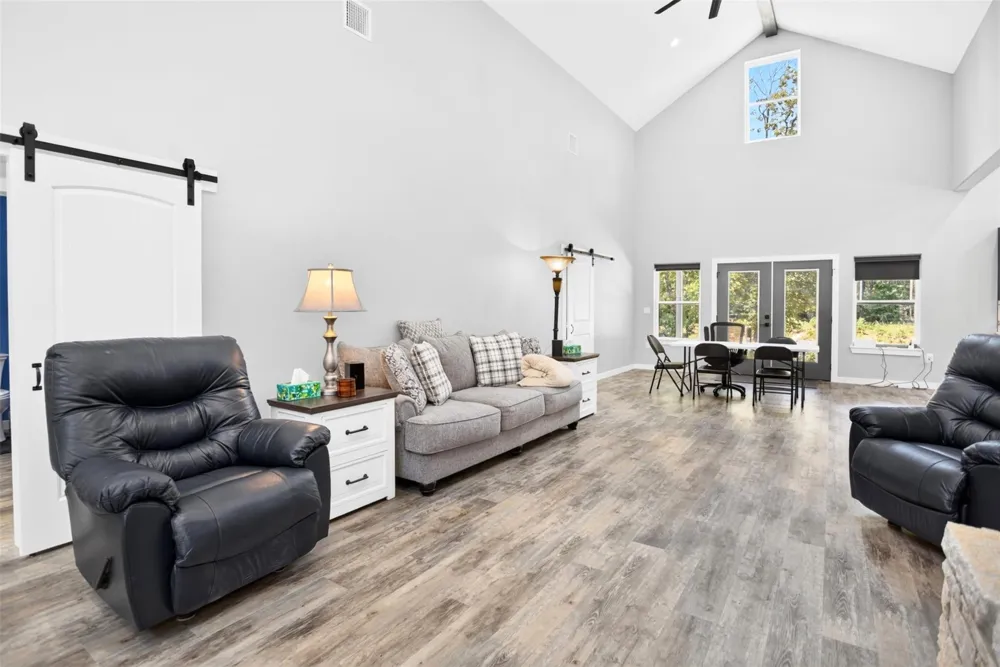 1296 Williamson Way Lovelady, TX 75851
