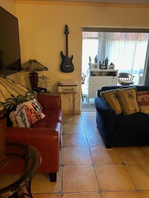 2687 Garden Drive #204 Lake Worth, FL 33461