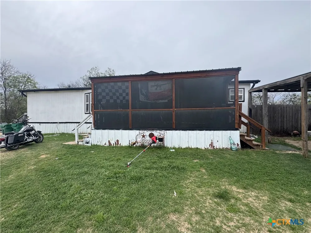 407 7th Street Moody, TX 76557