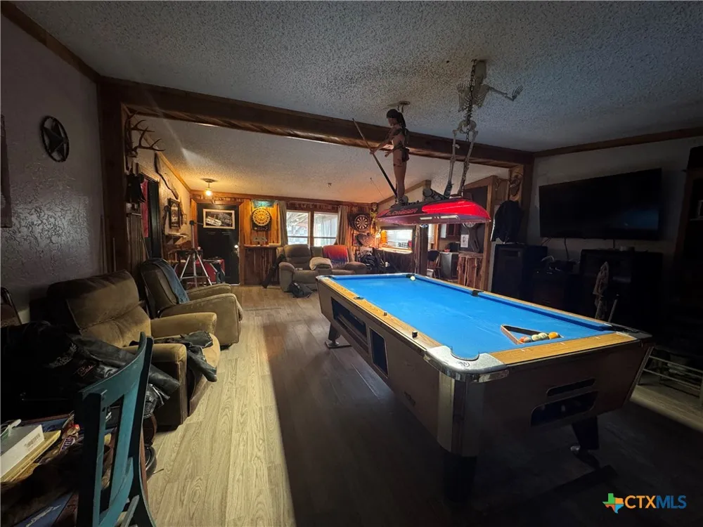 407 7th Street Moody, TX 76557