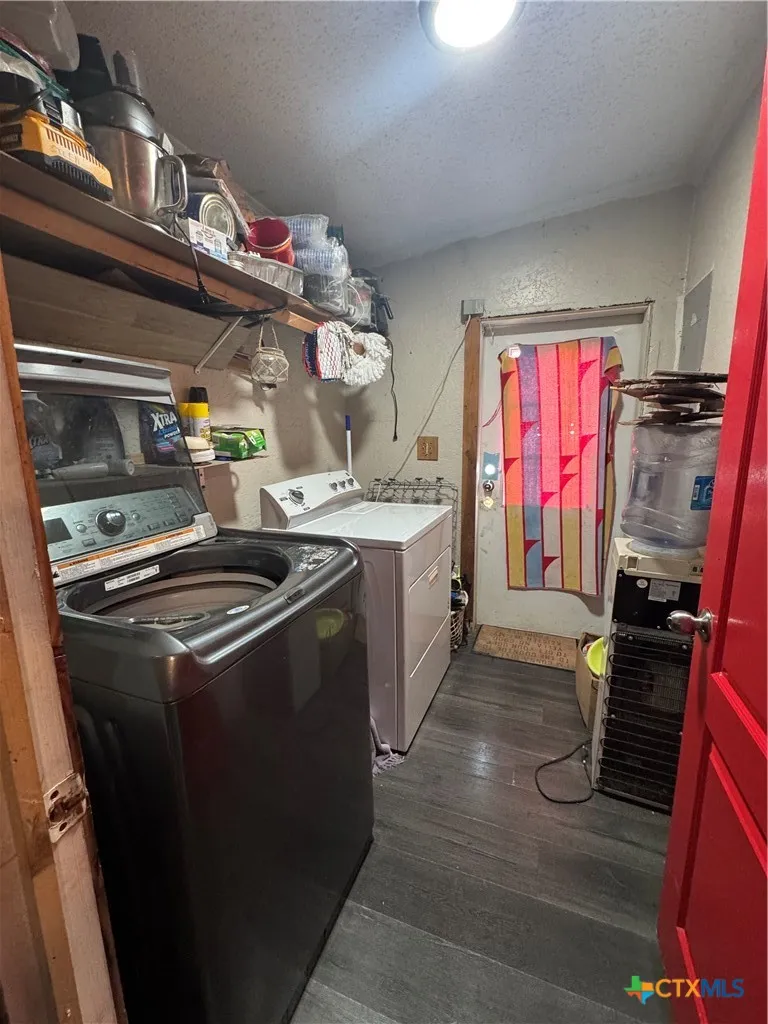 407 7th Street Moody, TX 76557