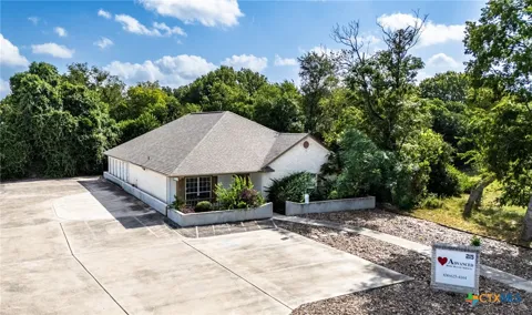 215 Courtyard Drive
