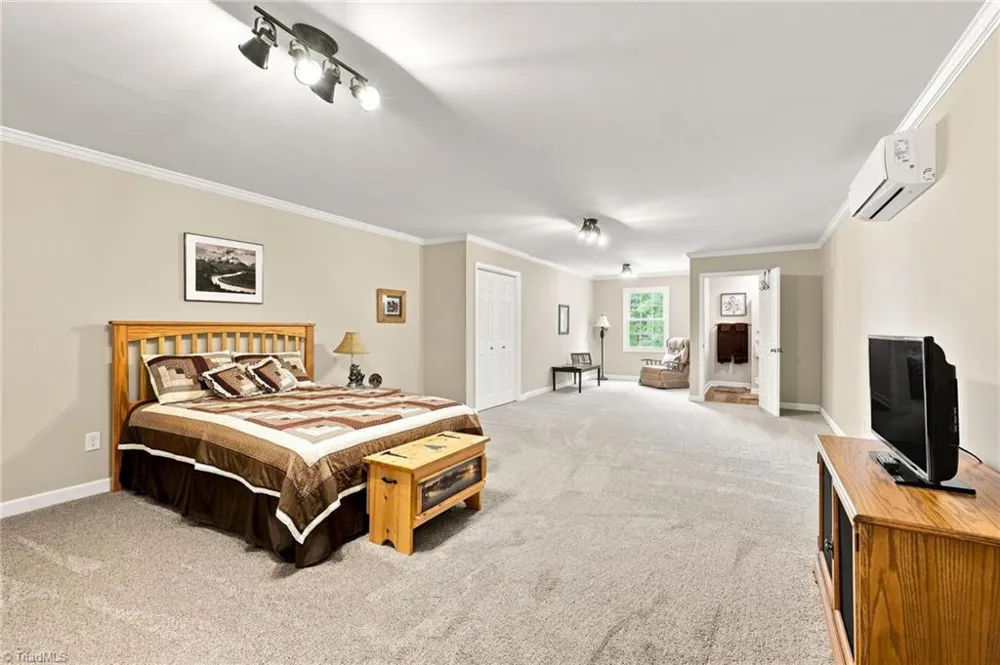 612 Niston Lane Mount Airy, NC 27030
