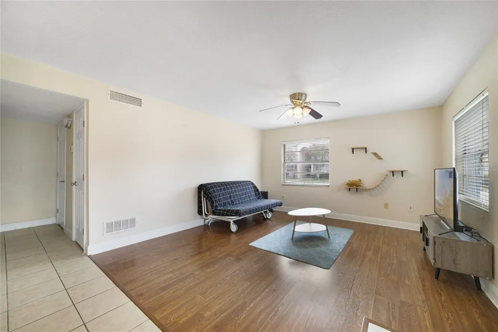 2541 ALAFAYA TRAIL #77 Orlando, FL 32826